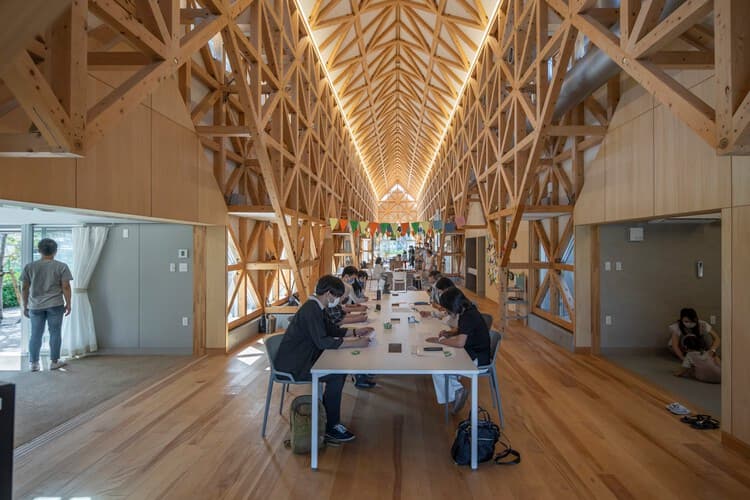 Unified Unit-to-Community Architecture